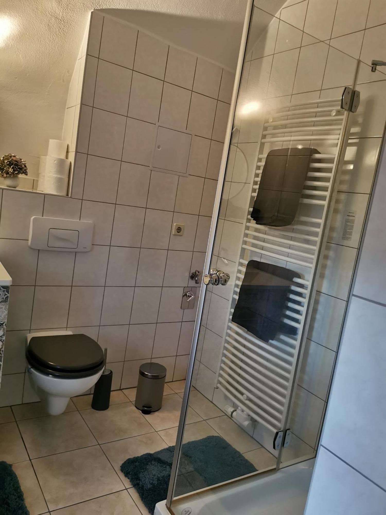 Ferienwohnung Schlossblick Mit Parkplatz Pirna Bagian luar foto